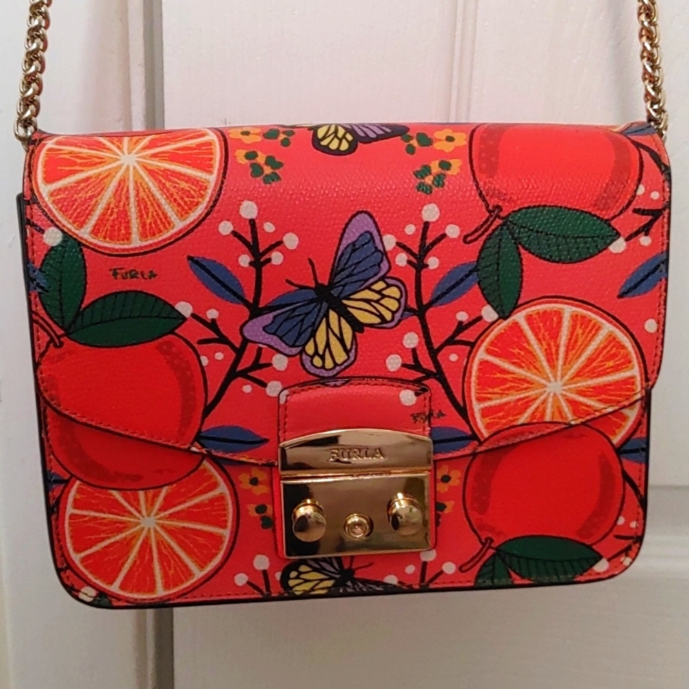 FURLA METROPOLIS SHOULDER BAG
